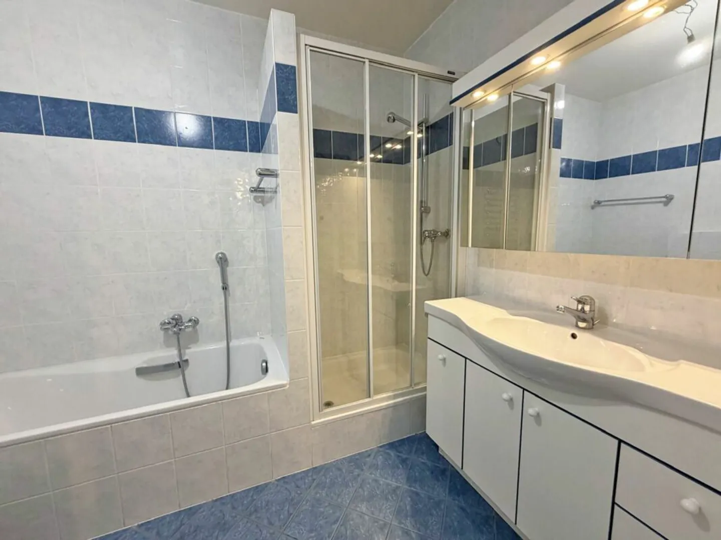 Bel Appartement à Champel - Photo 13 sur 13