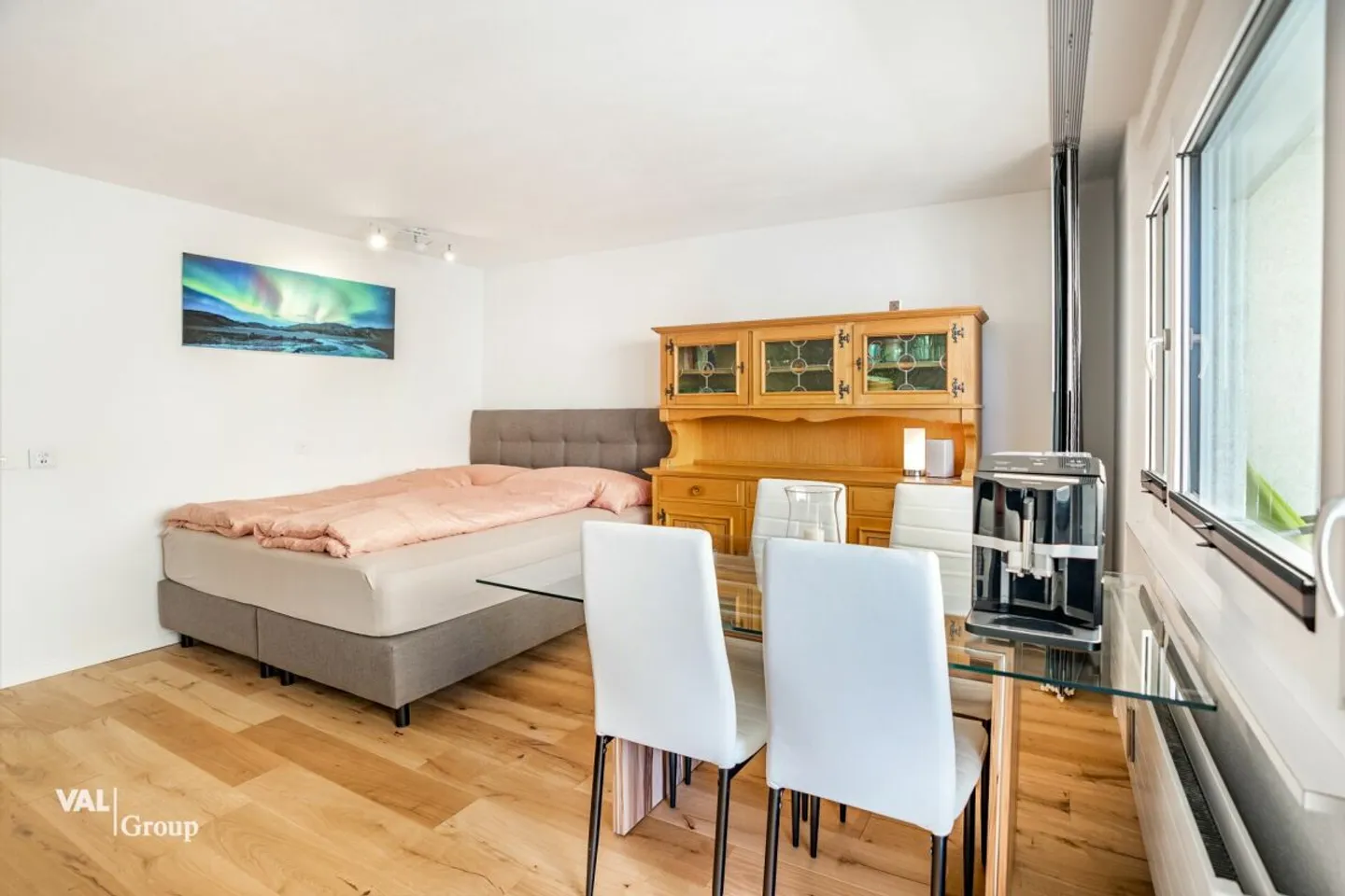 Vivere, Affittare, Beneficiare - Due Studi con Opzioni Versatili - Foto 2 di 13