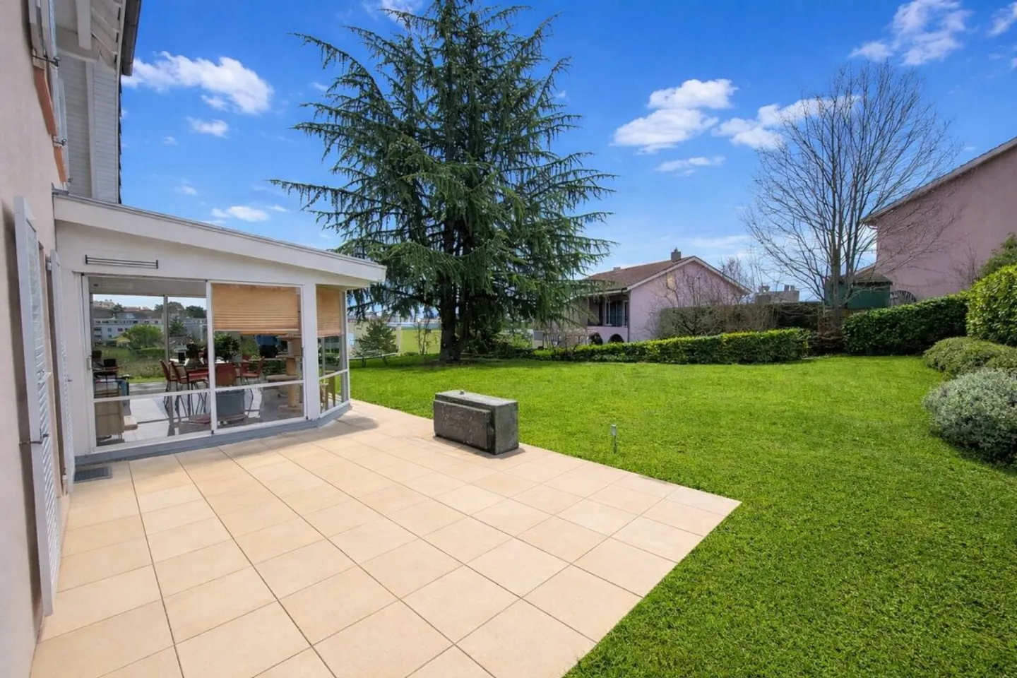 Superbe villa individuelle à proximité de la nature - Foto 2 von 13