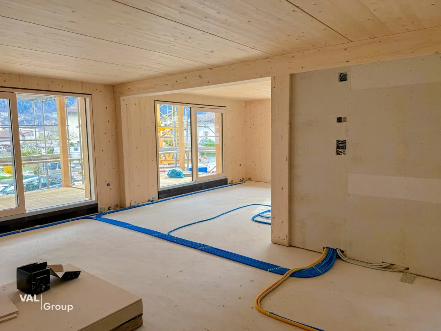 Extraordinary 5.5-room penthouse apartment in Steg - Photo 9 of 13