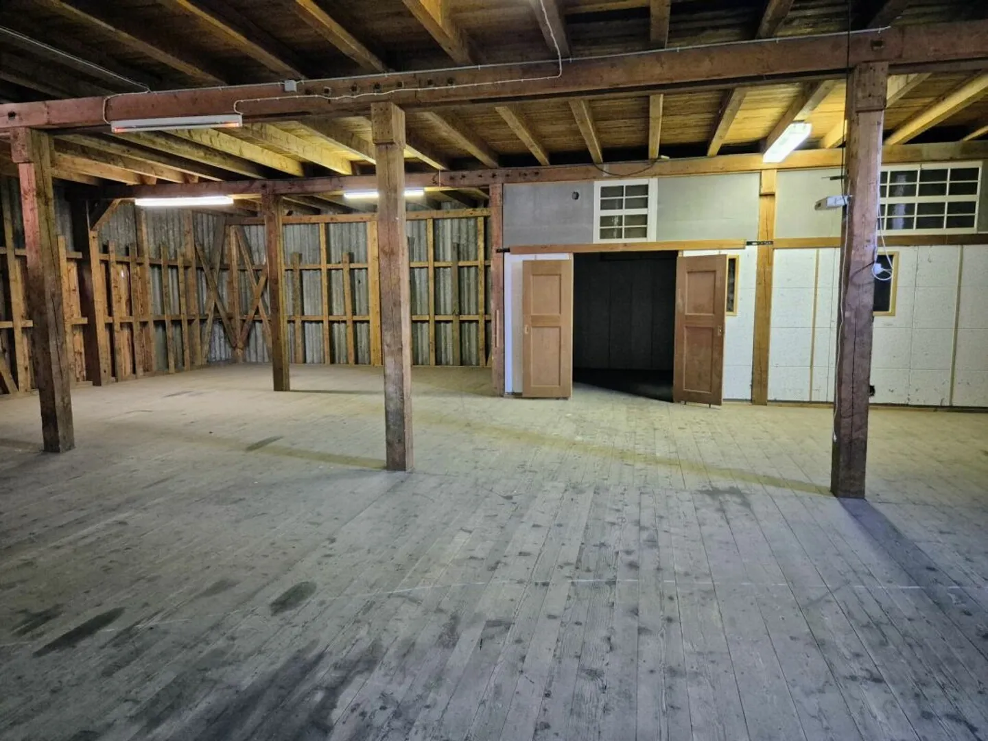 Your Warehouse - Your Advantage / Warehouse for Rent - Photo 3 of 5