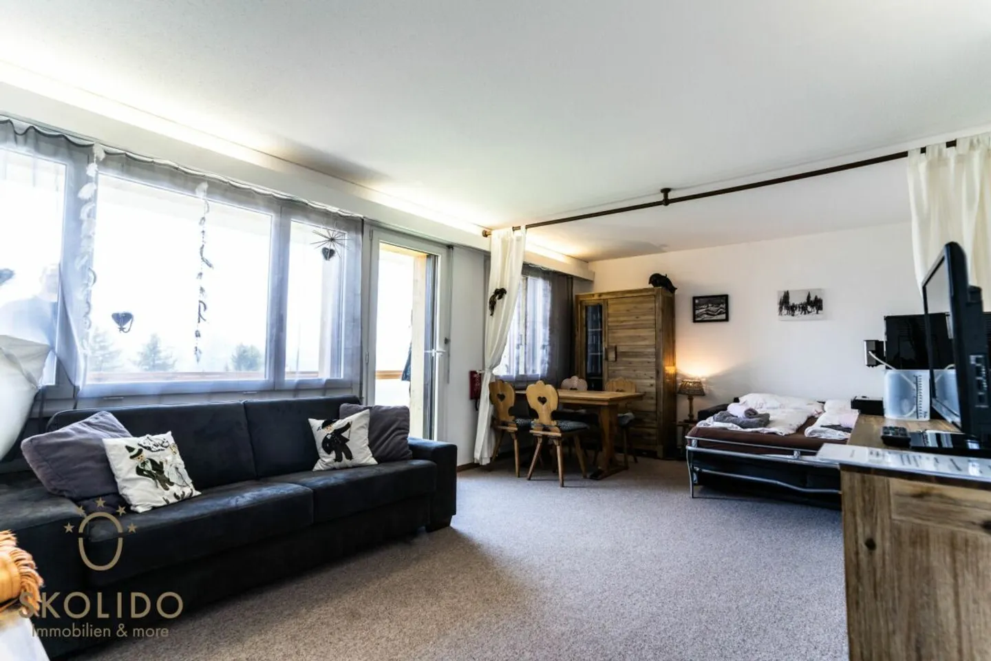 Grosses Studio-Apartment mit unverbaubarem Weitblick in der Aletscharena - Photo 1 sur 13