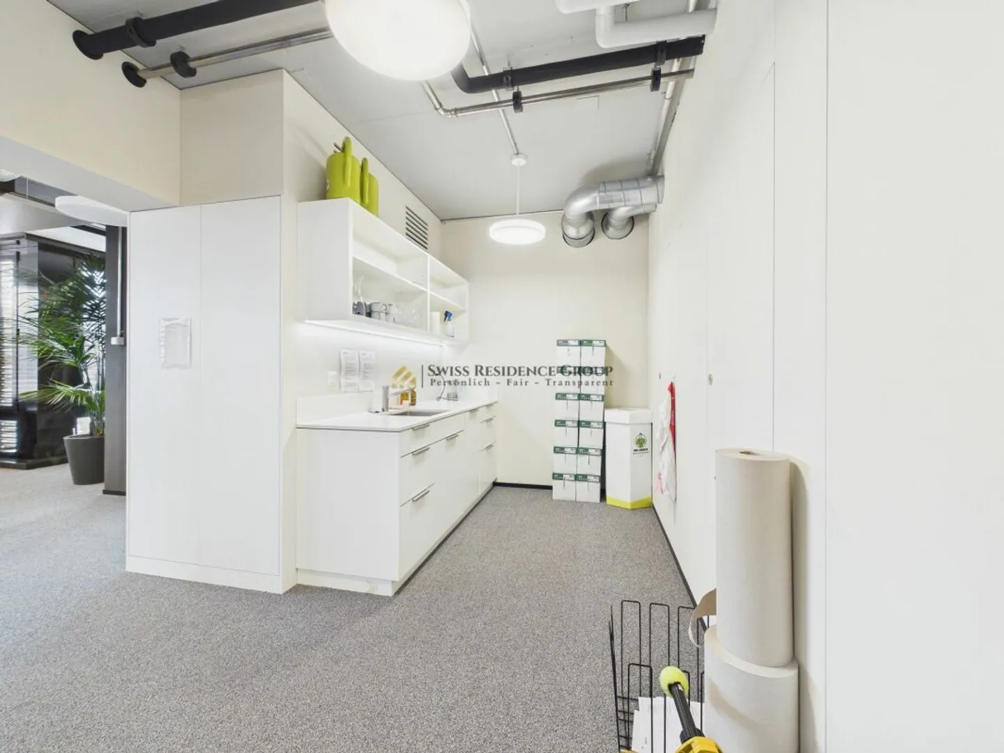 Unité de bureau élégante avec une touche urbaine dans un emplacement privilégié à Zurich - Photo 8 sur 13