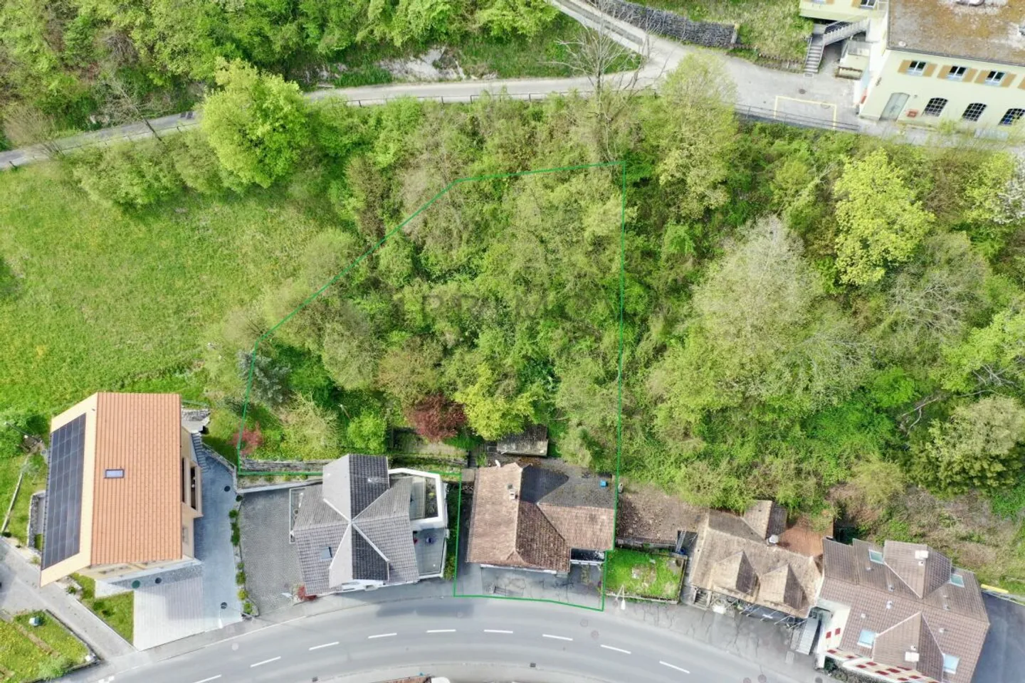 Renovation project with charm and history - Photo 2 of 10