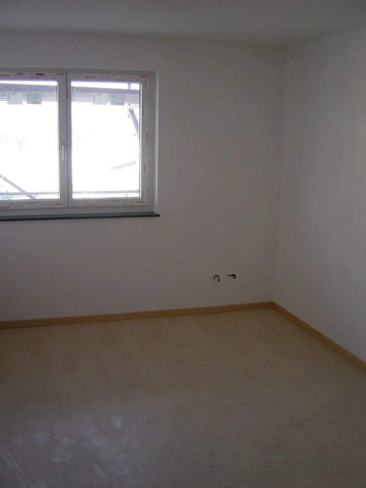 Appartement 4.5 pièces dans un emplacement calme et ensoleillé - Photo 5 sur 7