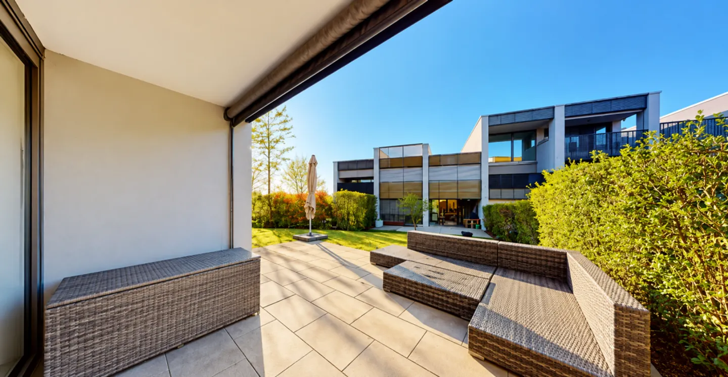 Sun from early to late! Your new home with a panorama - Photo 3 of 13