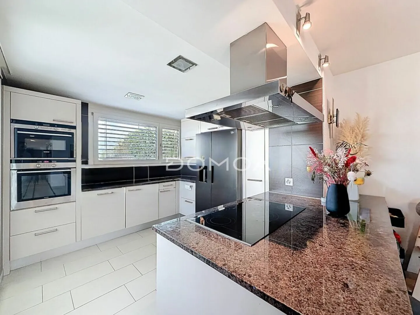 Bel Appartement avec Jardin - Photo 3 sur 9