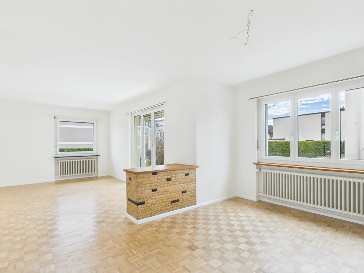 Charming house with large garden in a quiet location - Photo 1 of 13