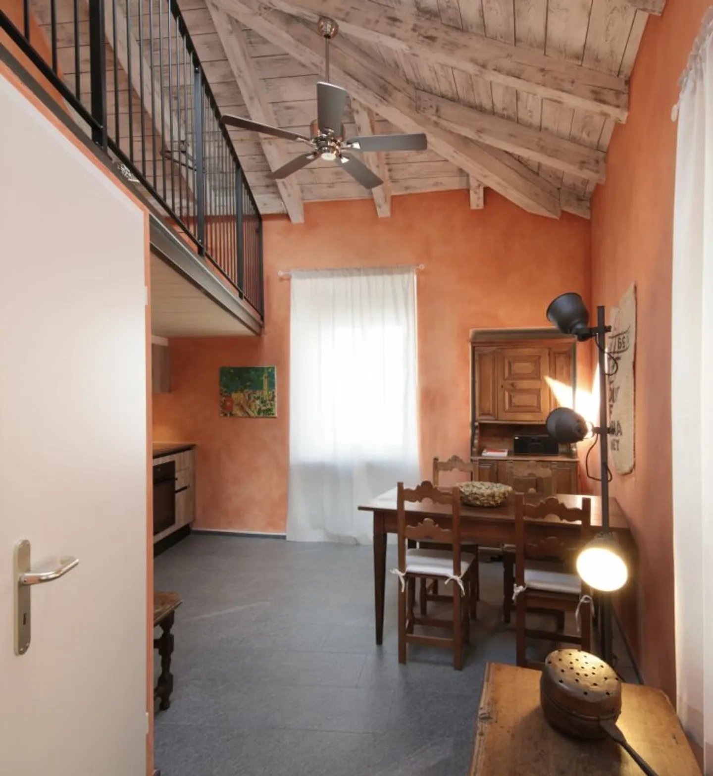 LOCARNO - Rent a lovely 2.5 room apartment - Photo 4 of 13