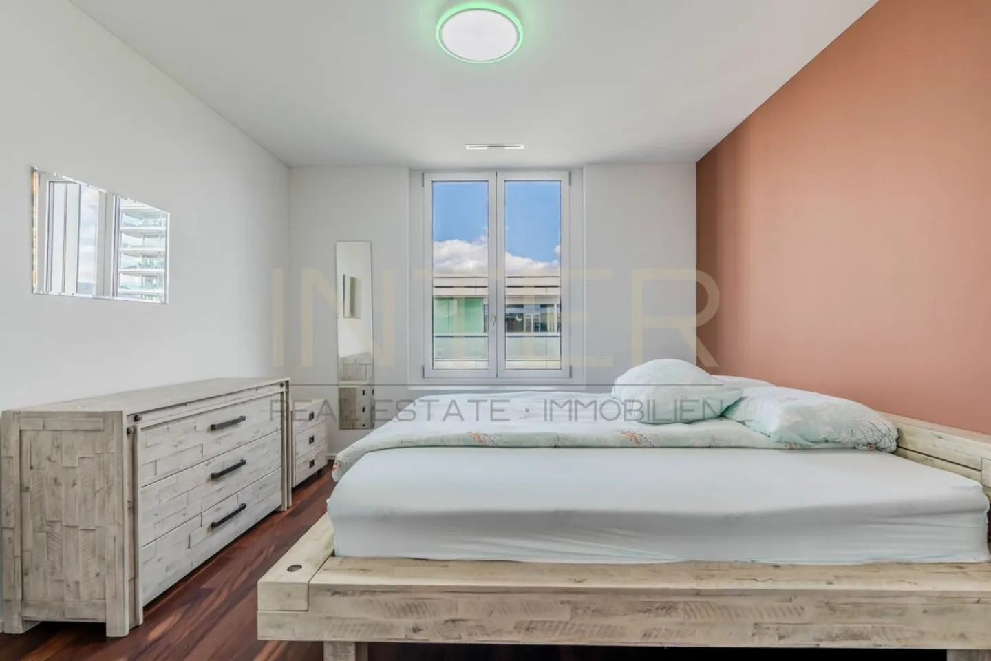 Grosszügige 5.5-Zimmerwohnung mit grossem Balkon im Feldpark Zug - Photo 13 of 13
