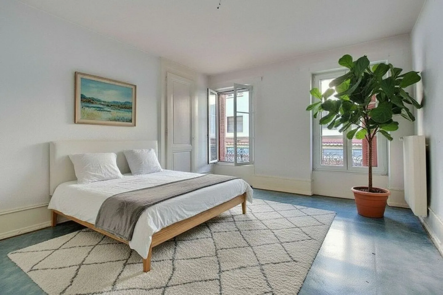 EDIFICIO ATTRAVERSANTE, 4 APPARTAMENTI, 1 NEGOZIO E 1 RISTORANTE - Foto 7 di 13