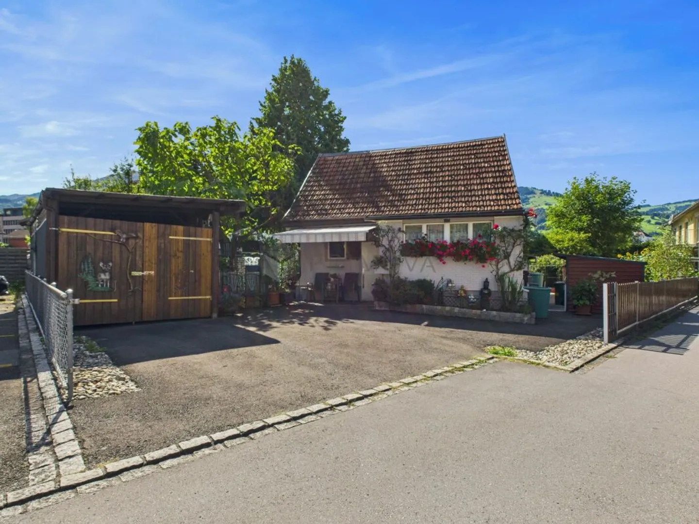 Secure now, move in later: Your investment with a future - Photo 4 of 13