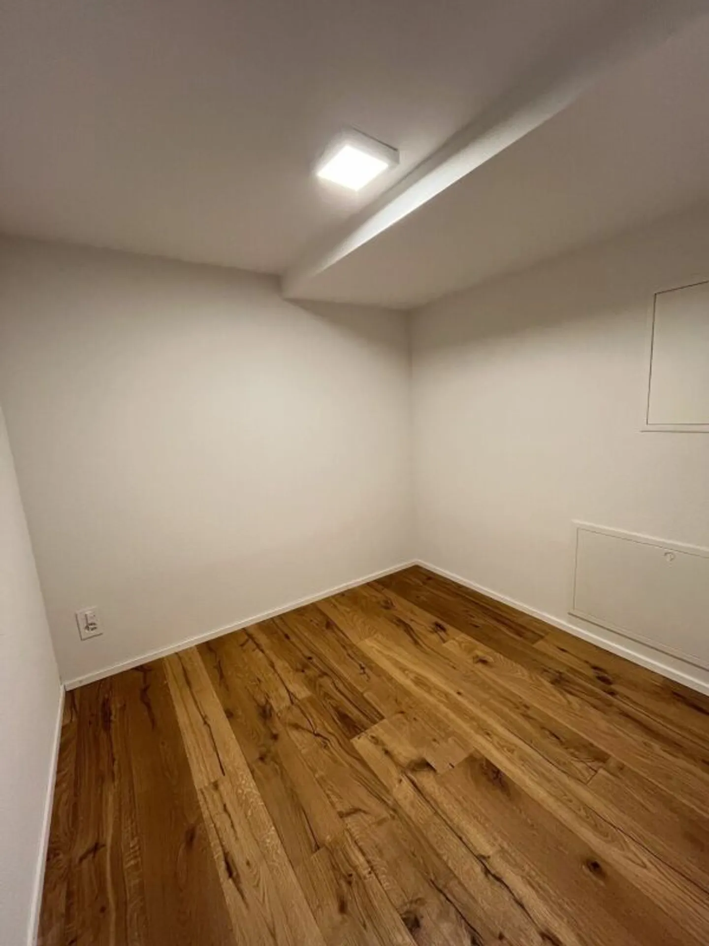 Appartement lumineux de 2,5 pièces dans un emplacement calme à Staad - Photo 5 sur 11