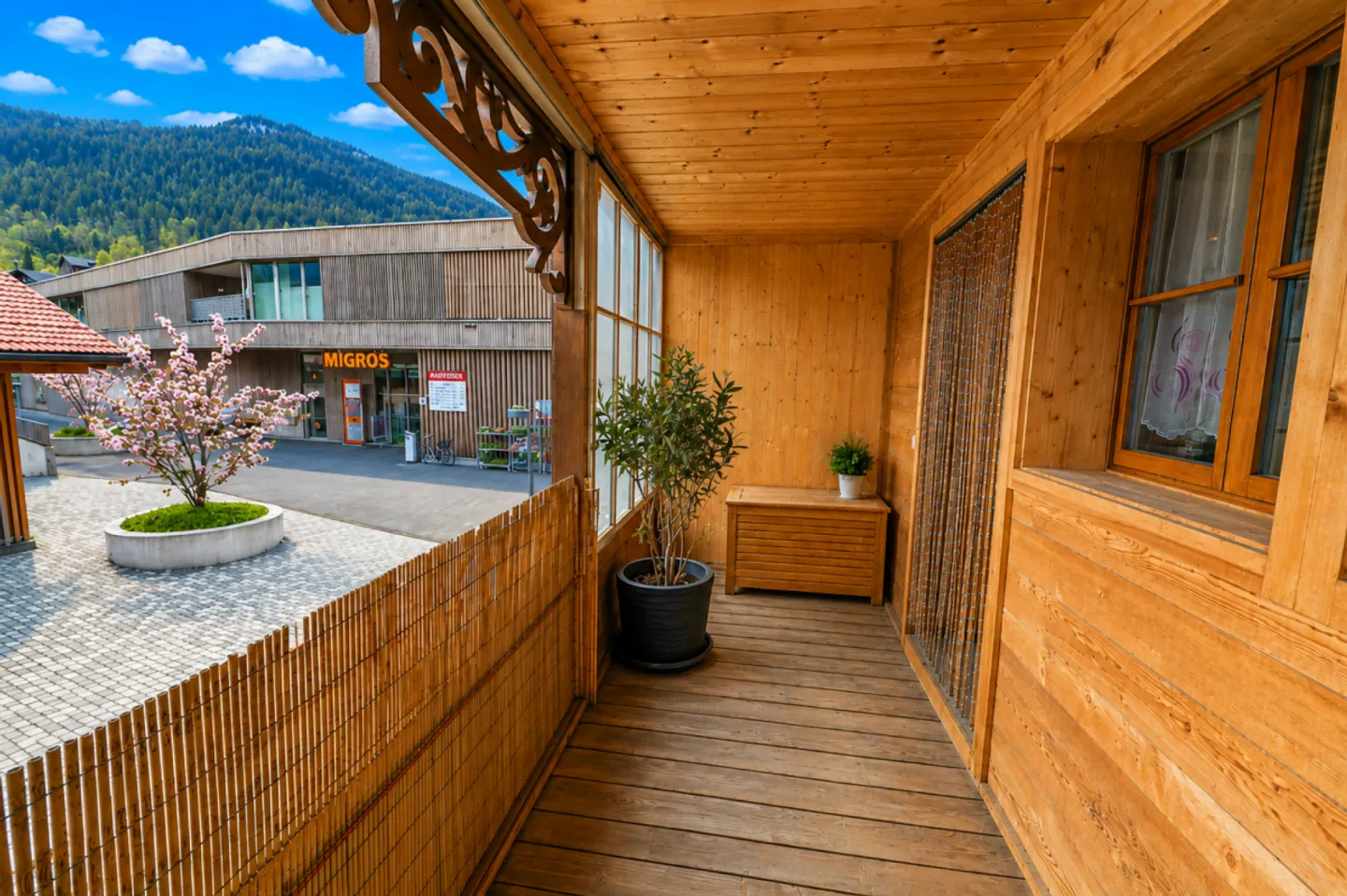 Two-family house in the best central location - Photo 9 of 10