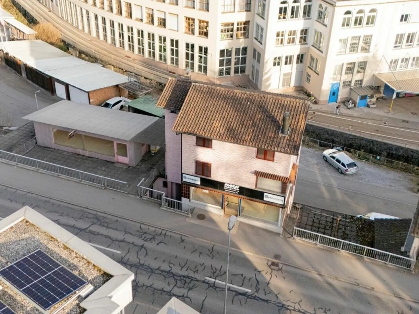 Vielseitige Gewerberäume - Foto 2 von 5