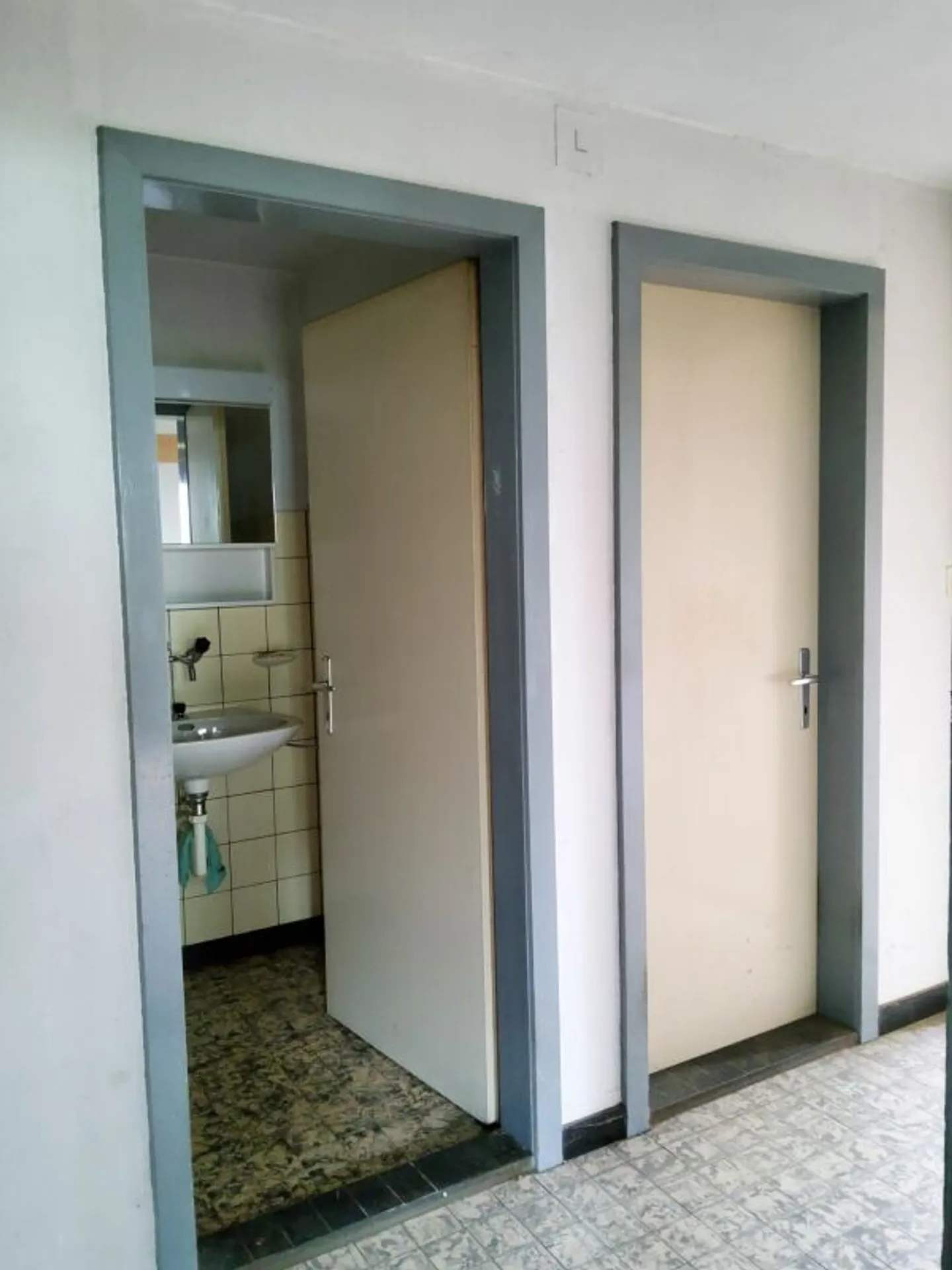 Ehemaliges Bauernhaus mit Baulandreserve und Architekturverpflichtung - Photo 10 sur 13