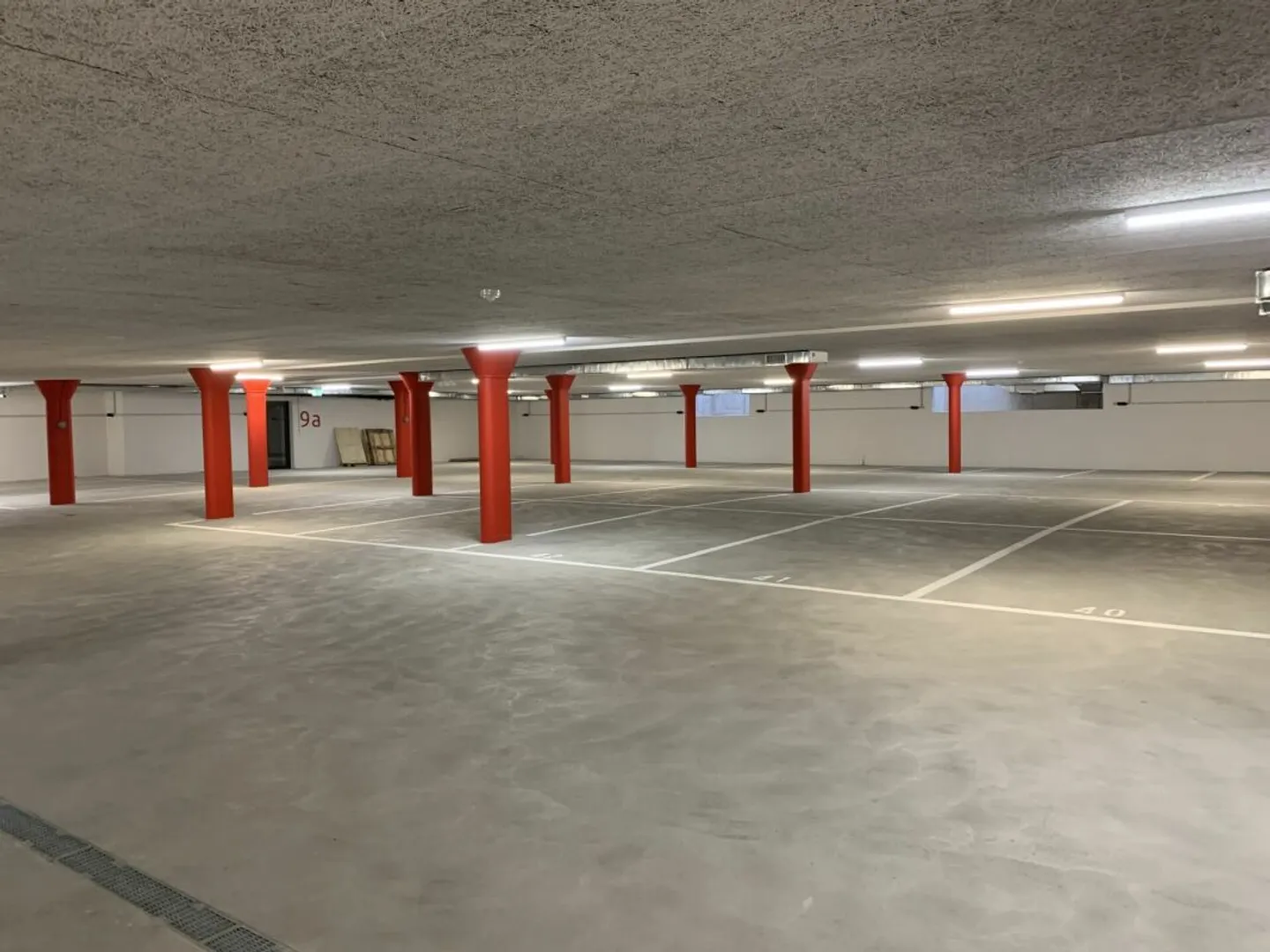 Einstellhallenplatz in Zürich - Foto 1 von 3