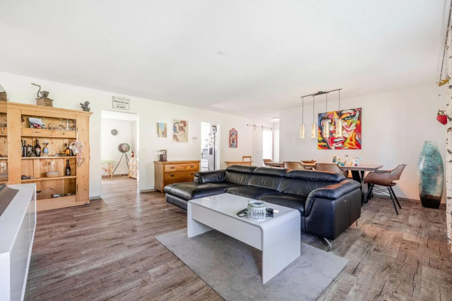 Totalsanierte Wohnung in idyllischer Lage - Foto 1 von 10