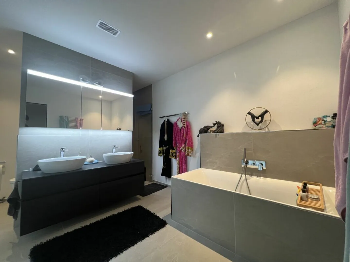 Exclusive lakeside location: High-quality 4.5-room apartment in prime location directly on Lake Constance - Photo 7 of 10