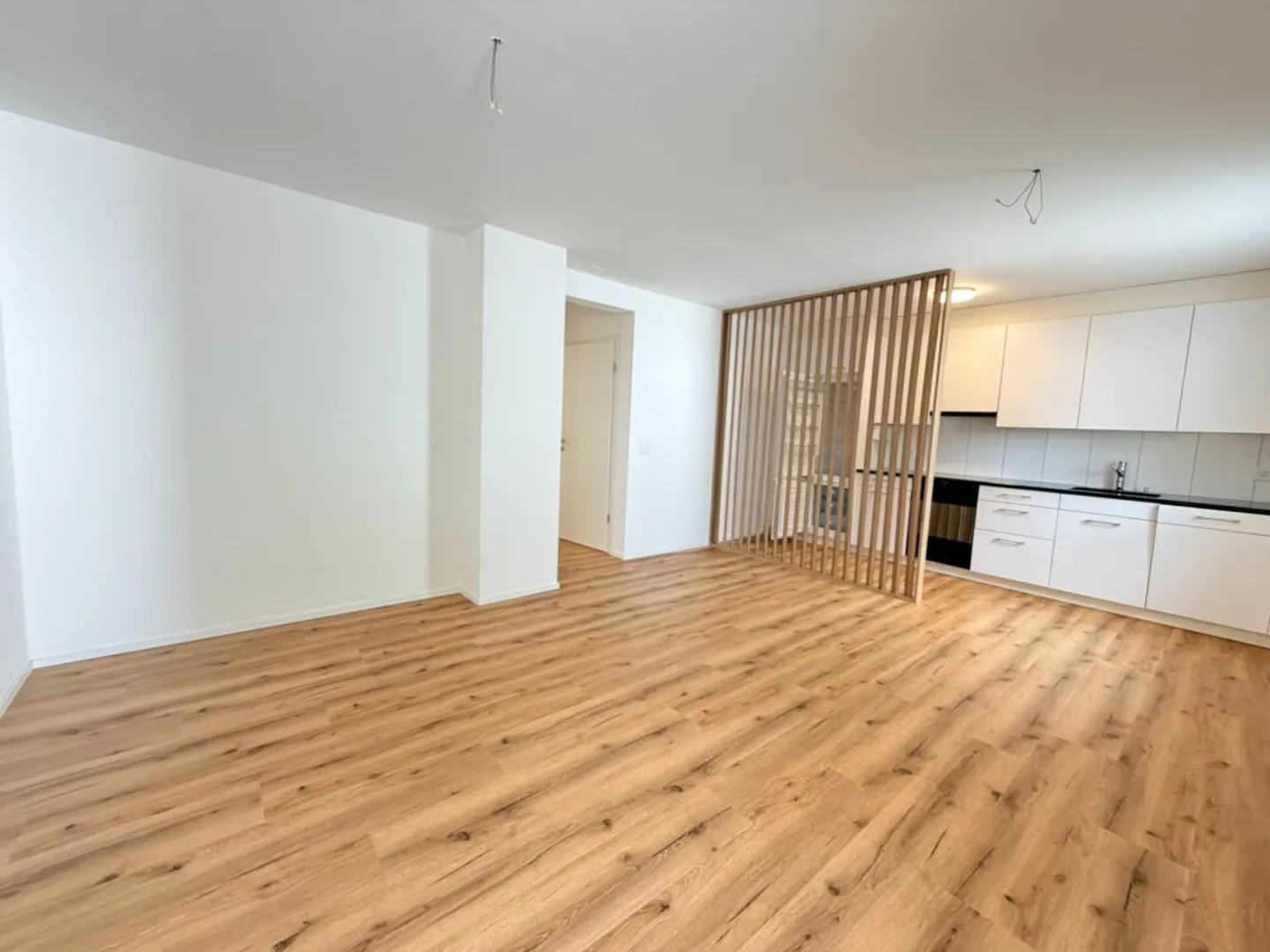4.5 Room Apartment in Central Location - Photo 4 of 13