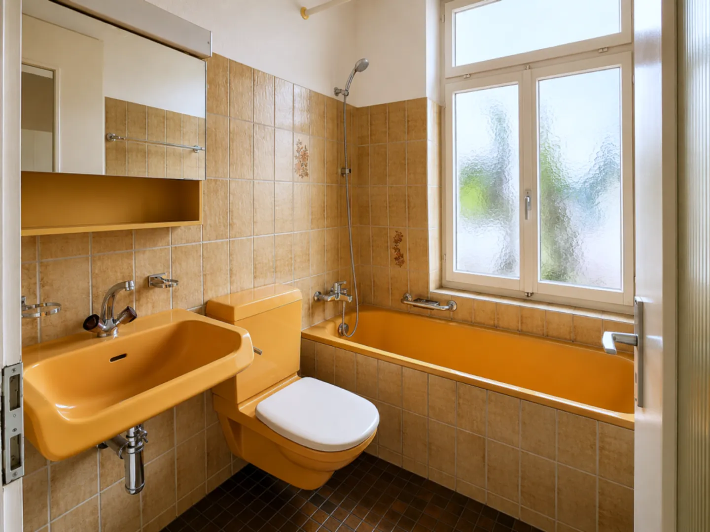 Charming old apartment with spacious terrace in a central location - Photo 6 of 13