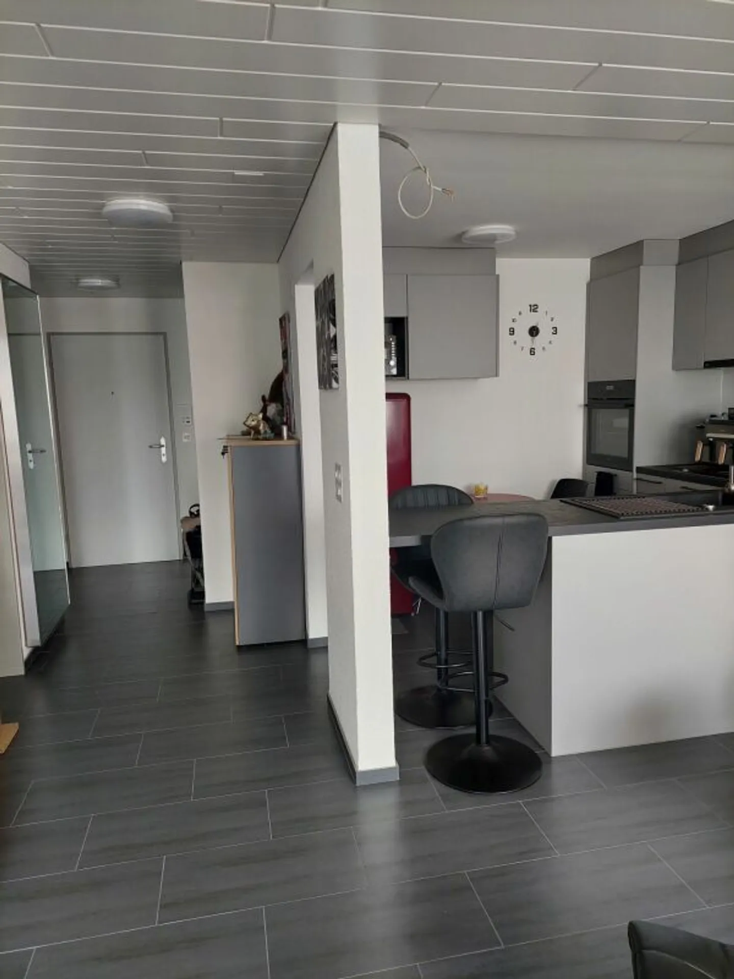 Bellissimo e fresco appartamento soleggiato di 2,5 stanze in vendita - Foto 4 di 12