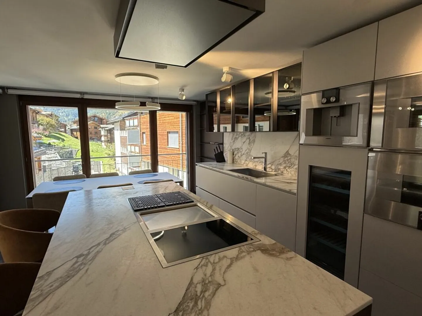 Appartement de luxe moderne de 5,5 pièces - Résidence secondaire - Photo 6 sur 13