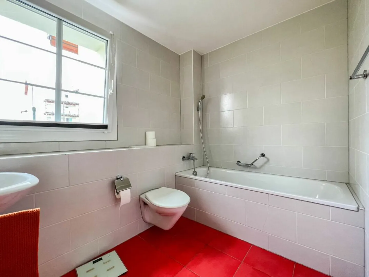 Beautiful 4.5-room apartment with private garden - Photo 9 of 13
