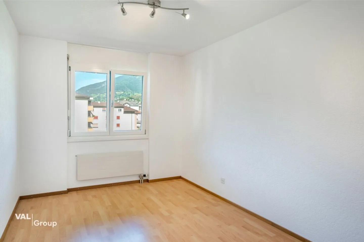 4.5 Room Apartment with Open Gallery in Glis - Photo 6 of 13