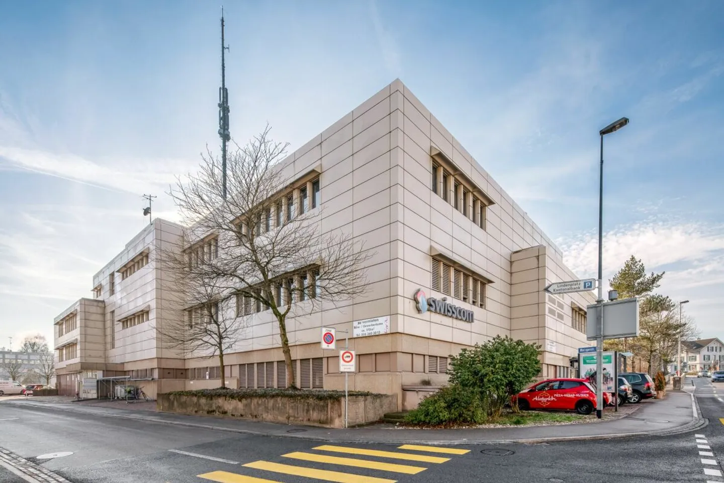 Office and practice rooms in various sizes (39, 188, 298 m²) in the center of Frauenfeld - Photo 2 of 8