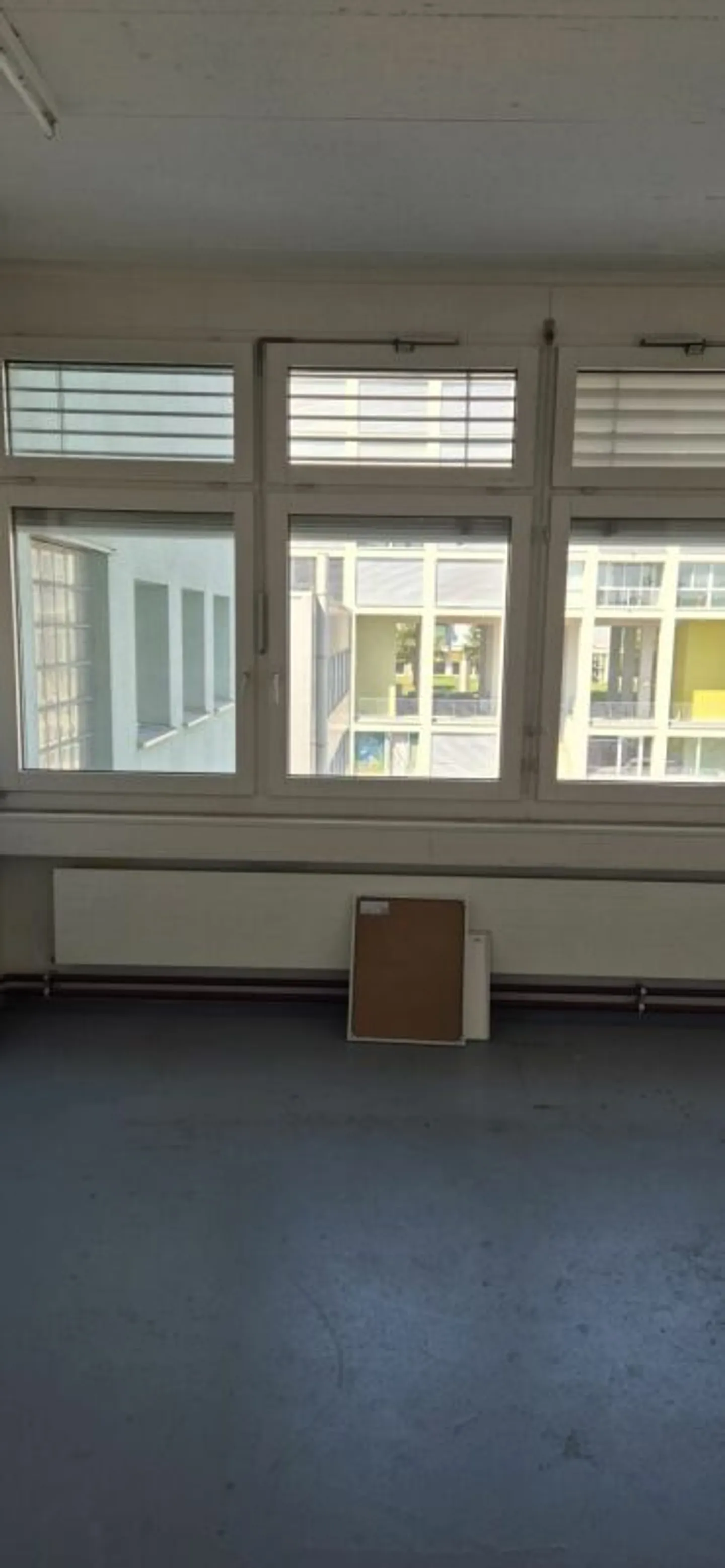 Bright commercial space in a central location in Lucerne-Littau - Photo 2 of 5