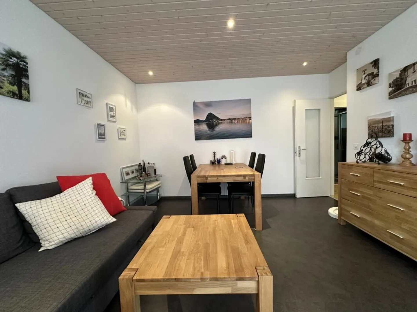 Appartement de vacances avec balcon et place de parking couverte - Photo 2 sur 12