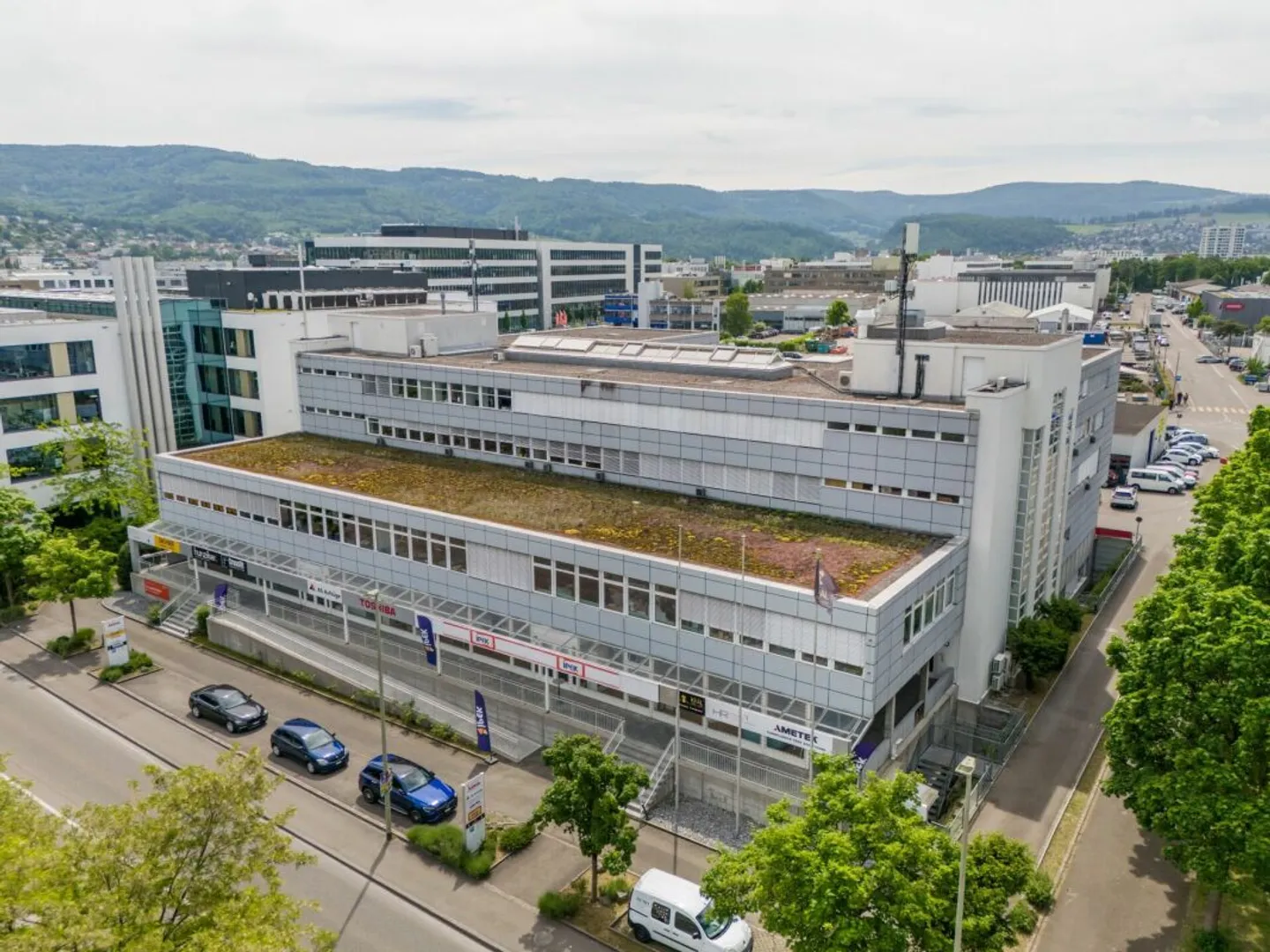 Your new company location in Kägen - 190 m² with attractive graduated rent - Photo 1 of 10