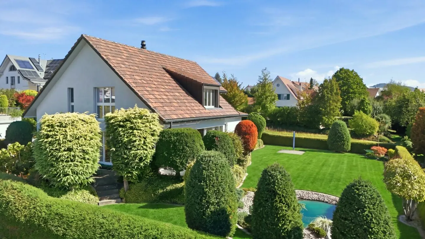 Well-maintained 5.5 room single-family house with dream garden in Rünenberg - Photo 13 of 13