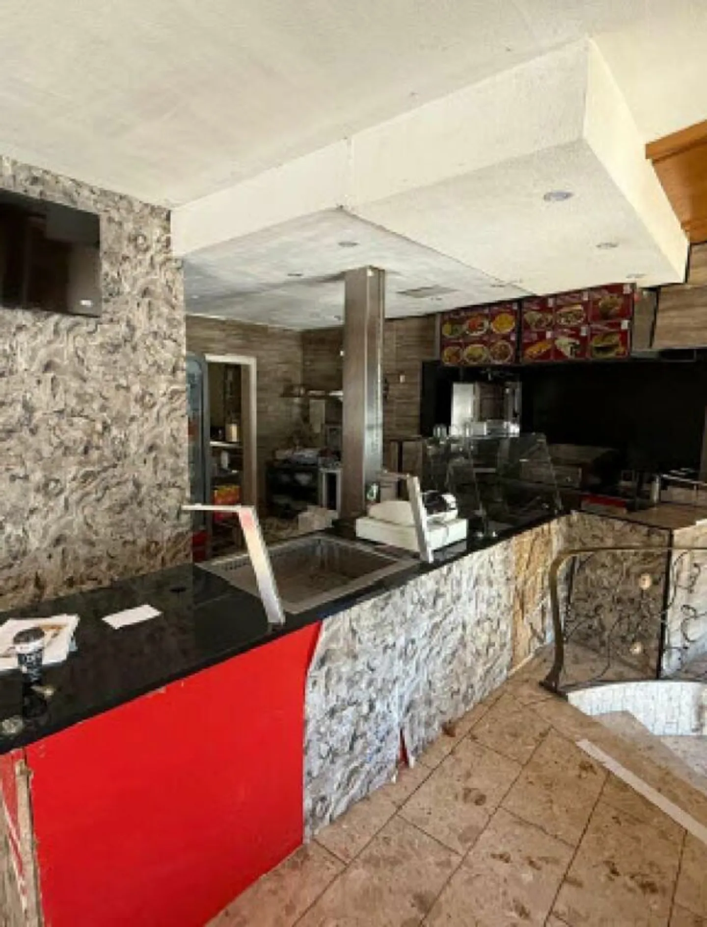 Attractive commercial space in the center - flexible use - Photo 6 of 9