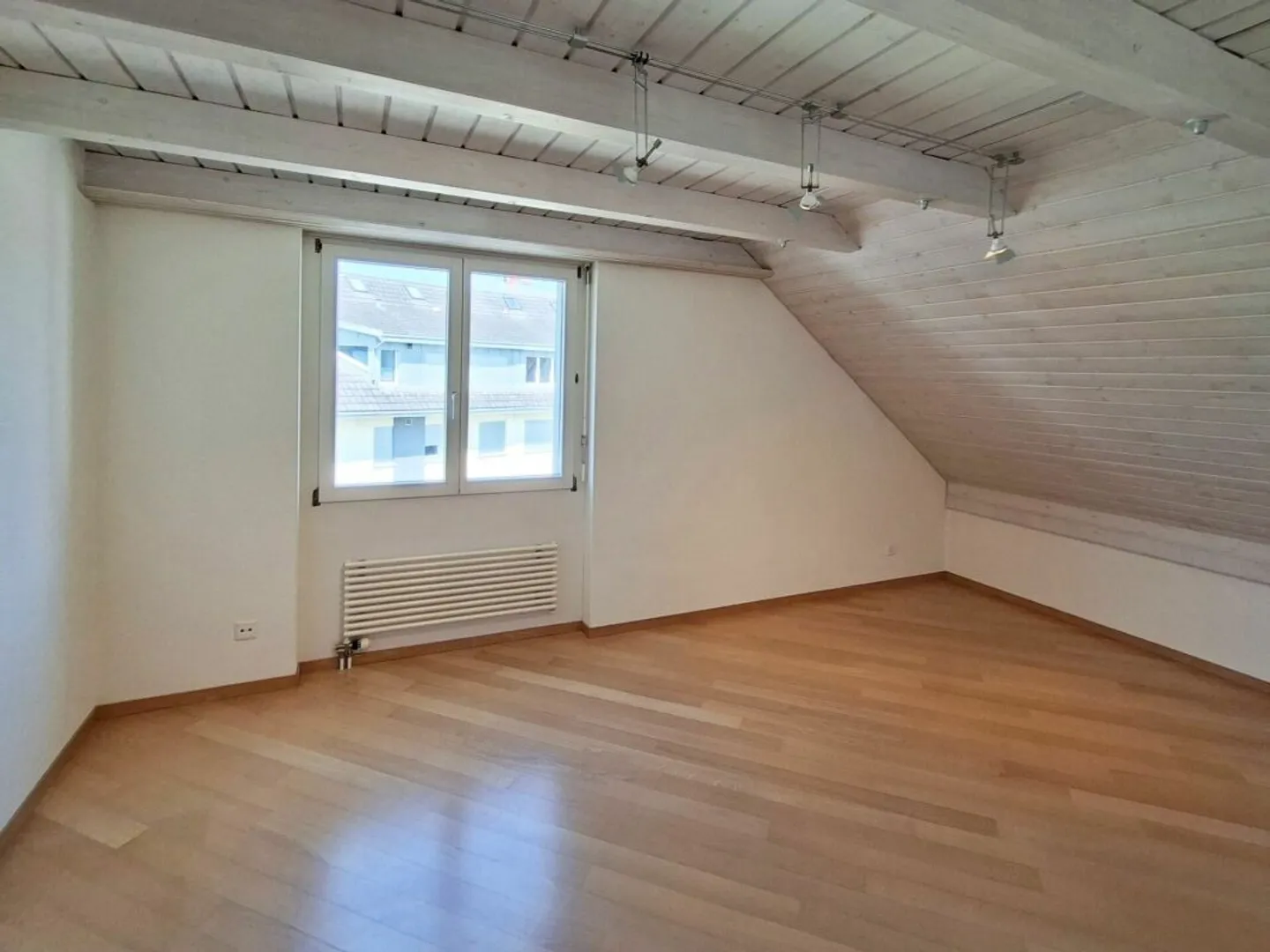 Grosszügige 5 1/2 Zimmer Maisonette-Wohnung in Weinfelden - Foto 7 von 13