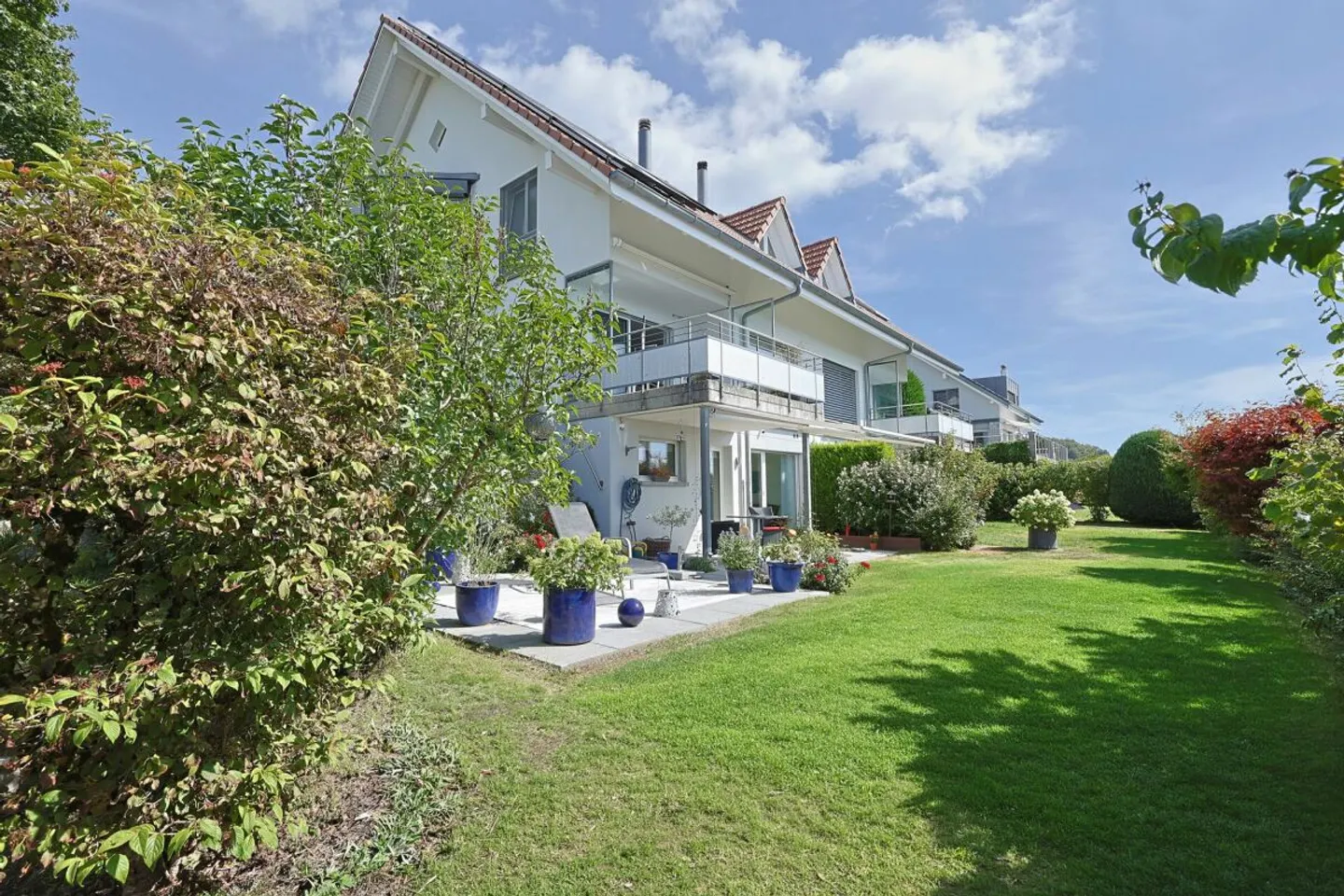 Casa unifamiliare di 5,5 stanze con vista meravigliosa - Foto 1 di 13