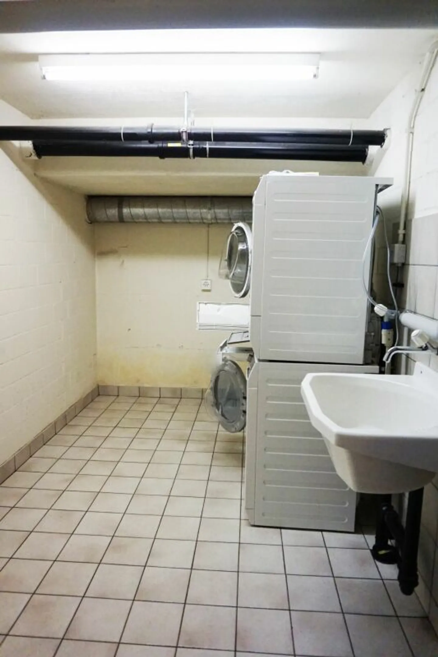 Zentrale 2.5 Zimmerwohnung - Foto 7 von 7