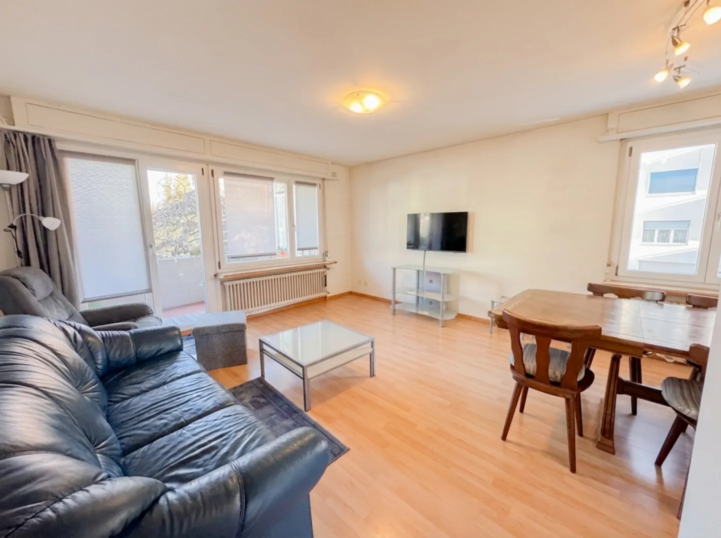 Appartamento di 4 stanze in una posizione centrale - Foto 1 di 8