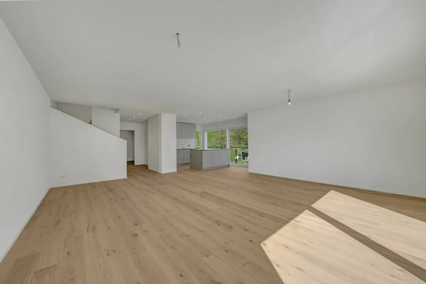 Casa semi-indipendente moderna con vista - Foto 4 di 13