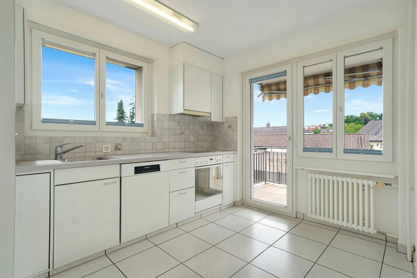 Attractive 4.5 Room Apartment in Lostorf - Photo 8 of 13