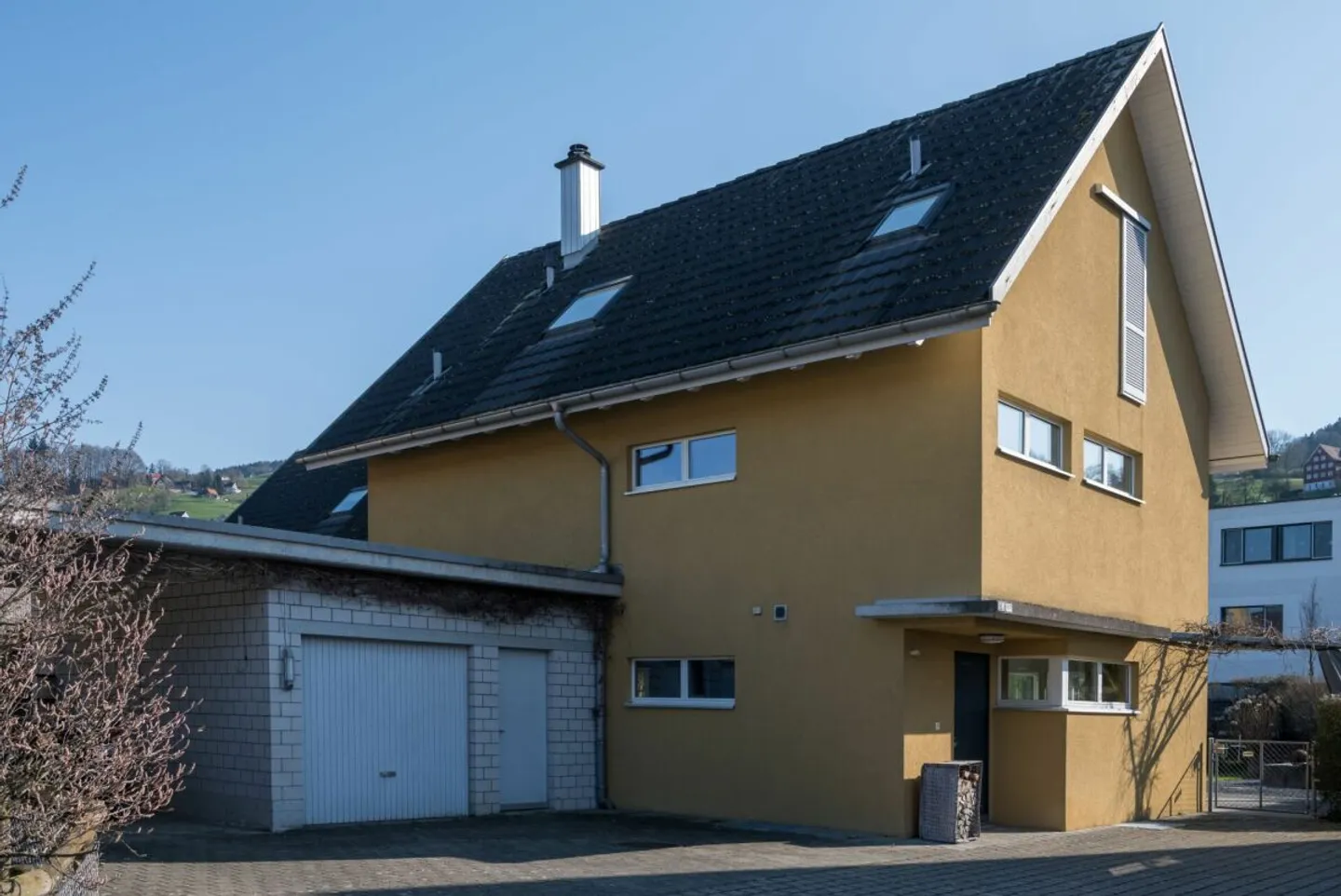 Charmante Maison Individuelle - Photo 2 sur 13