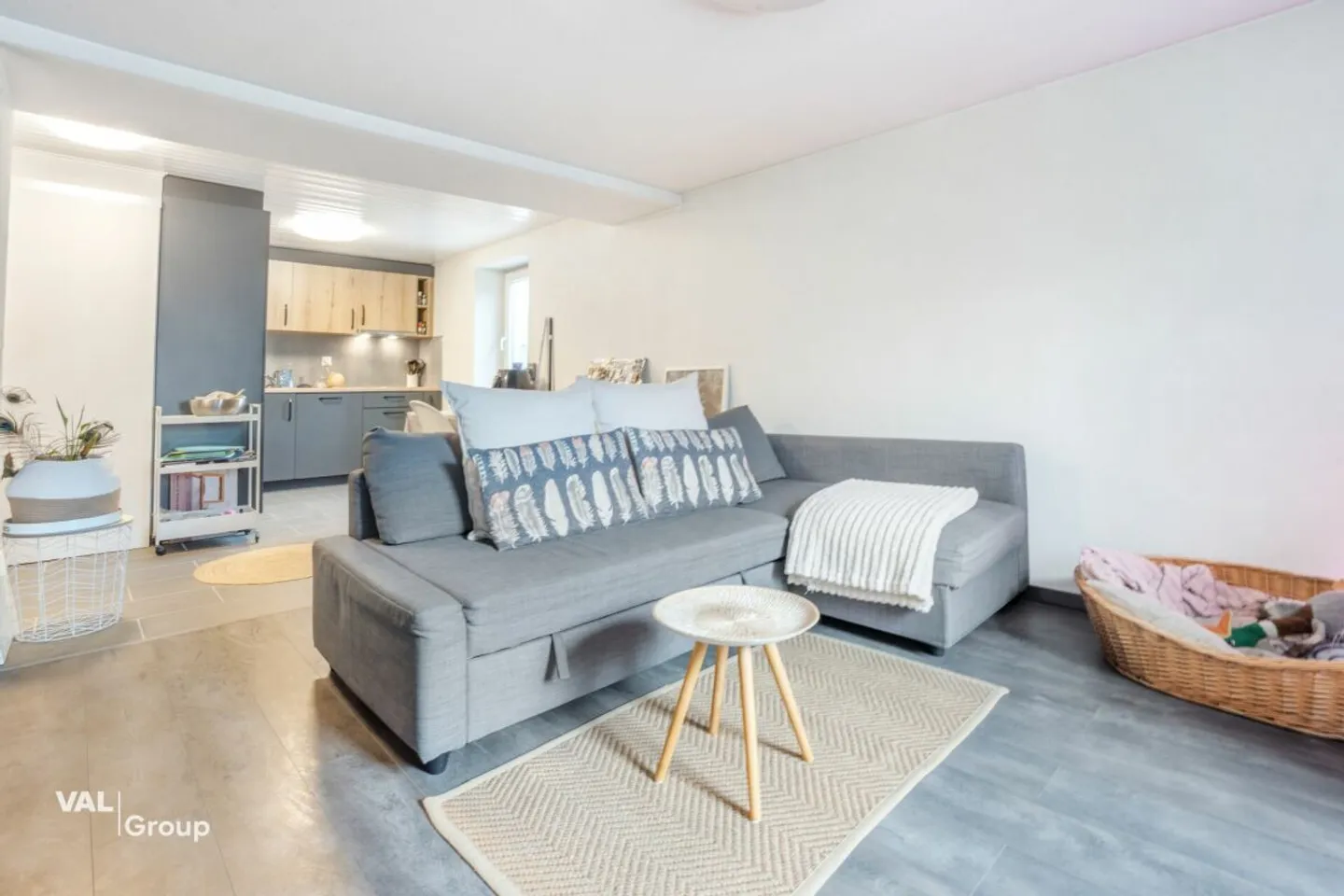 Small building in the heart of the village with a gross yield of 4.5% - Photo 4 of 13