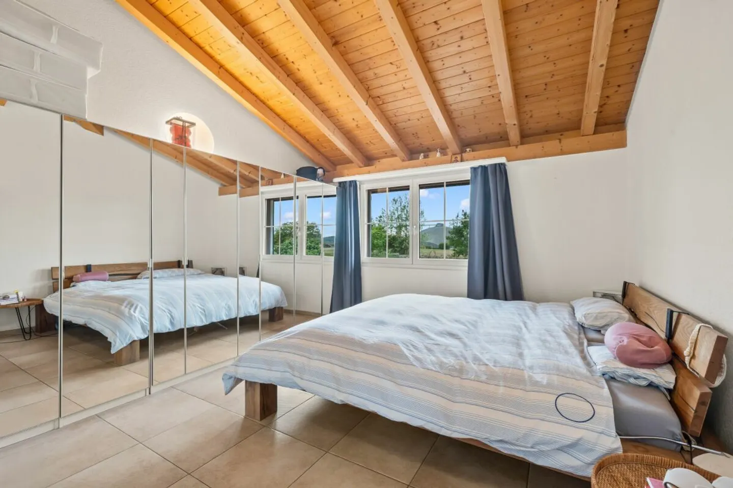 Family happiness in Möhlin - modern single-family house with spacious garden - Photo 12 of 13