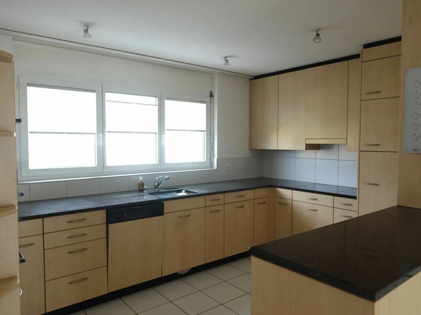 Stilvolle 3.5-Zimmer-Wohnung mit Balkon - Foto 1 von 5