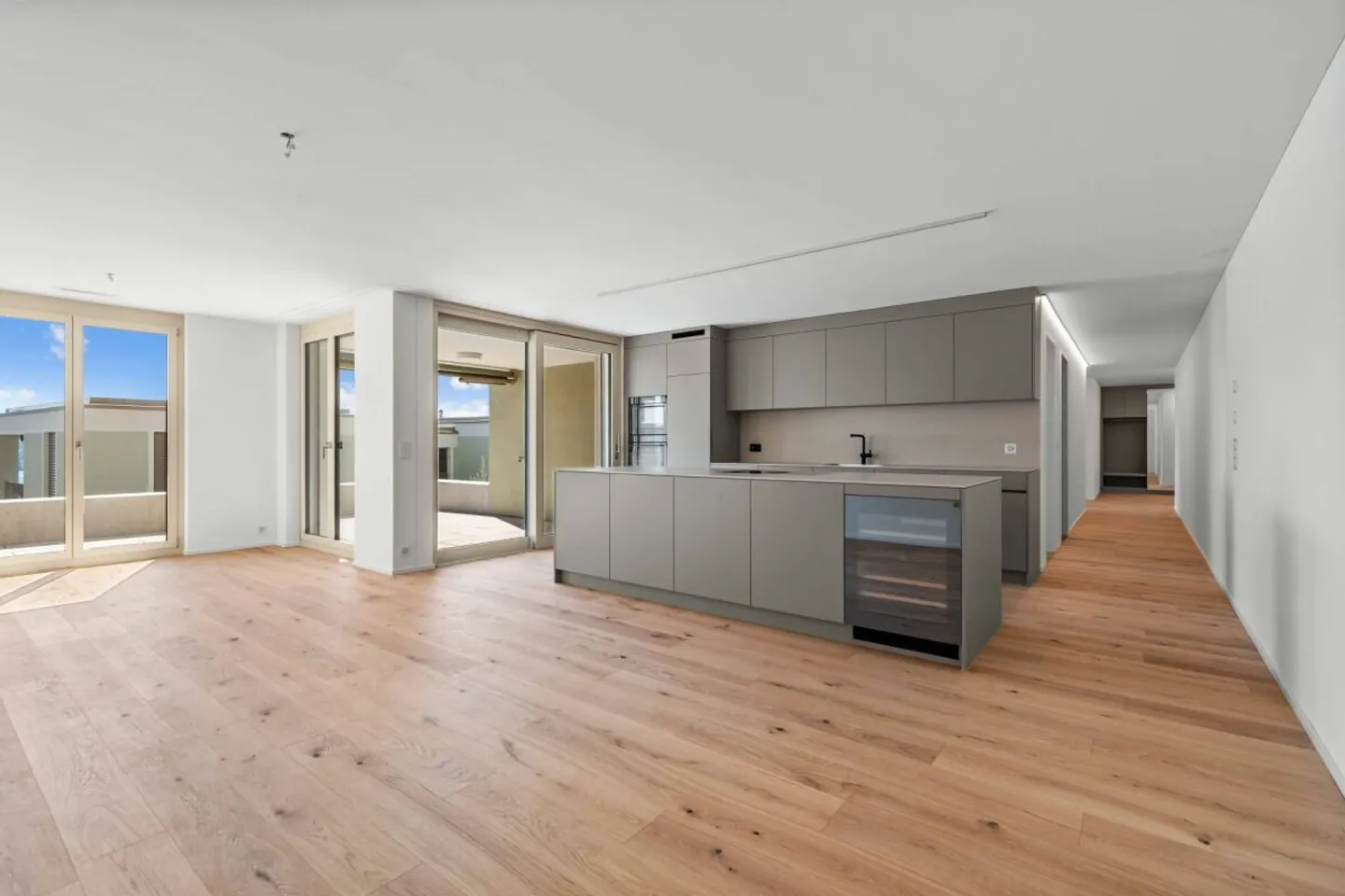 TILIA | Living with lake view - 4.5-room ground floor apartment E002 - Photo 1 of 13