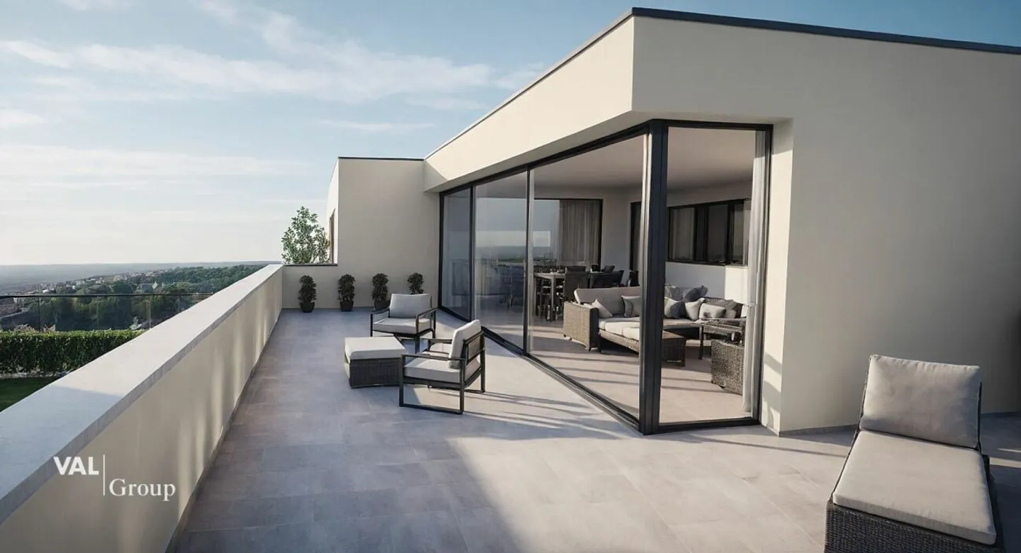 Splendido attico, con due belle terrazze + giardino privato - Foto 1 di 5