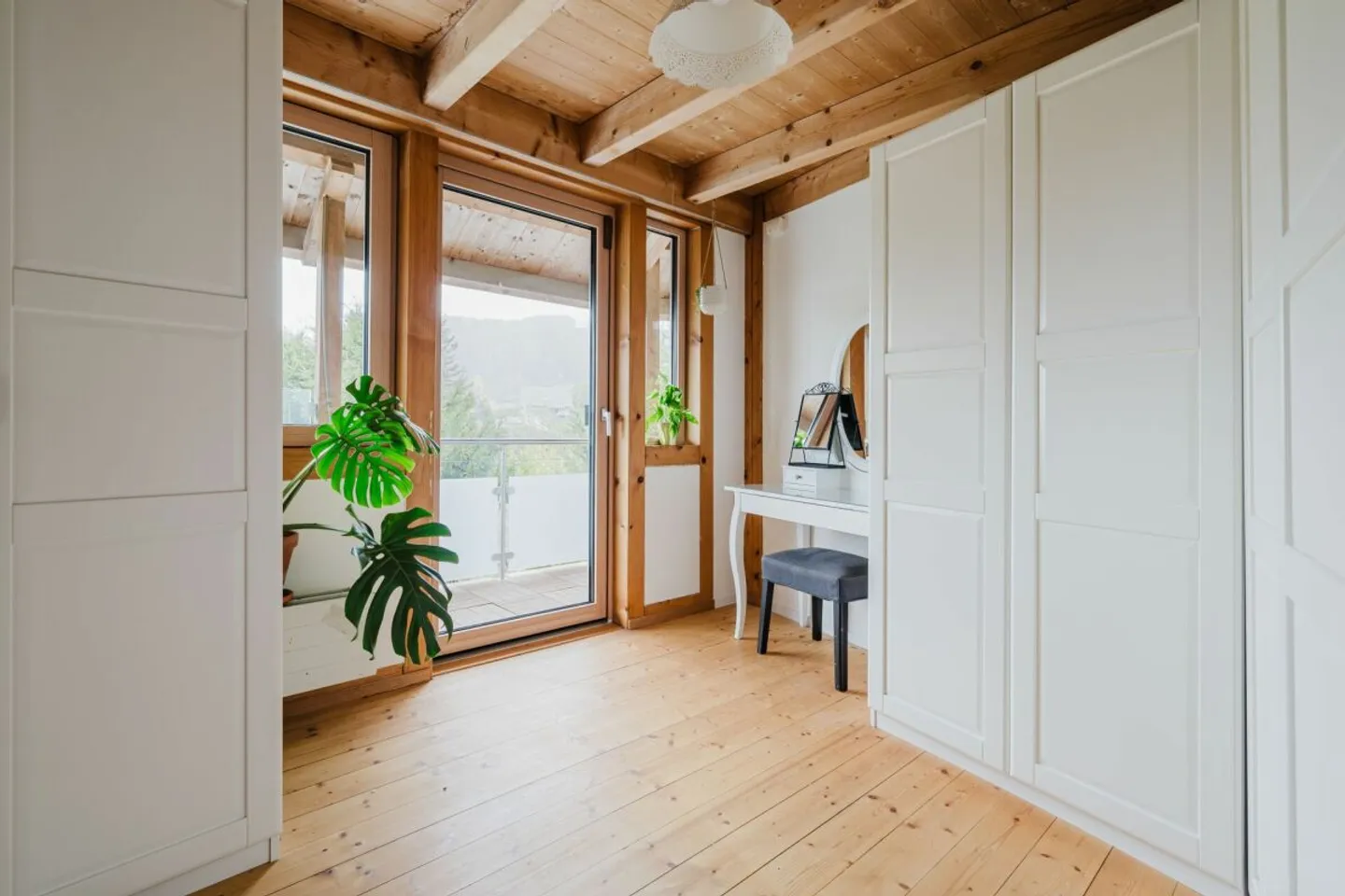 Luxuriöses Einfamilienhaus - Foto 7 von 13