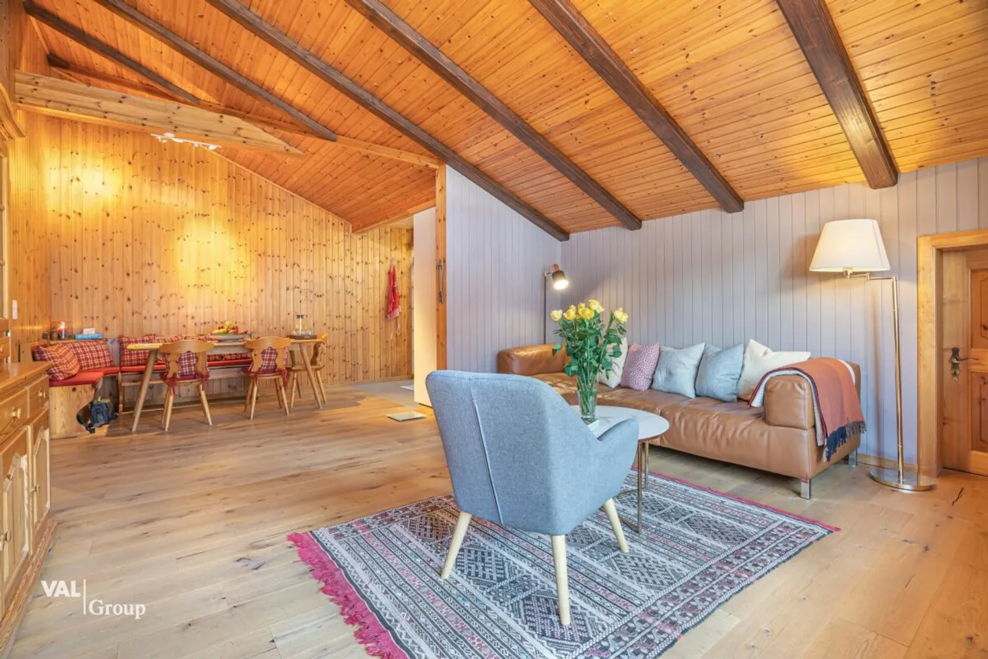 Appartement douillet dans un style chalet charmant - Photo 5 sur 13