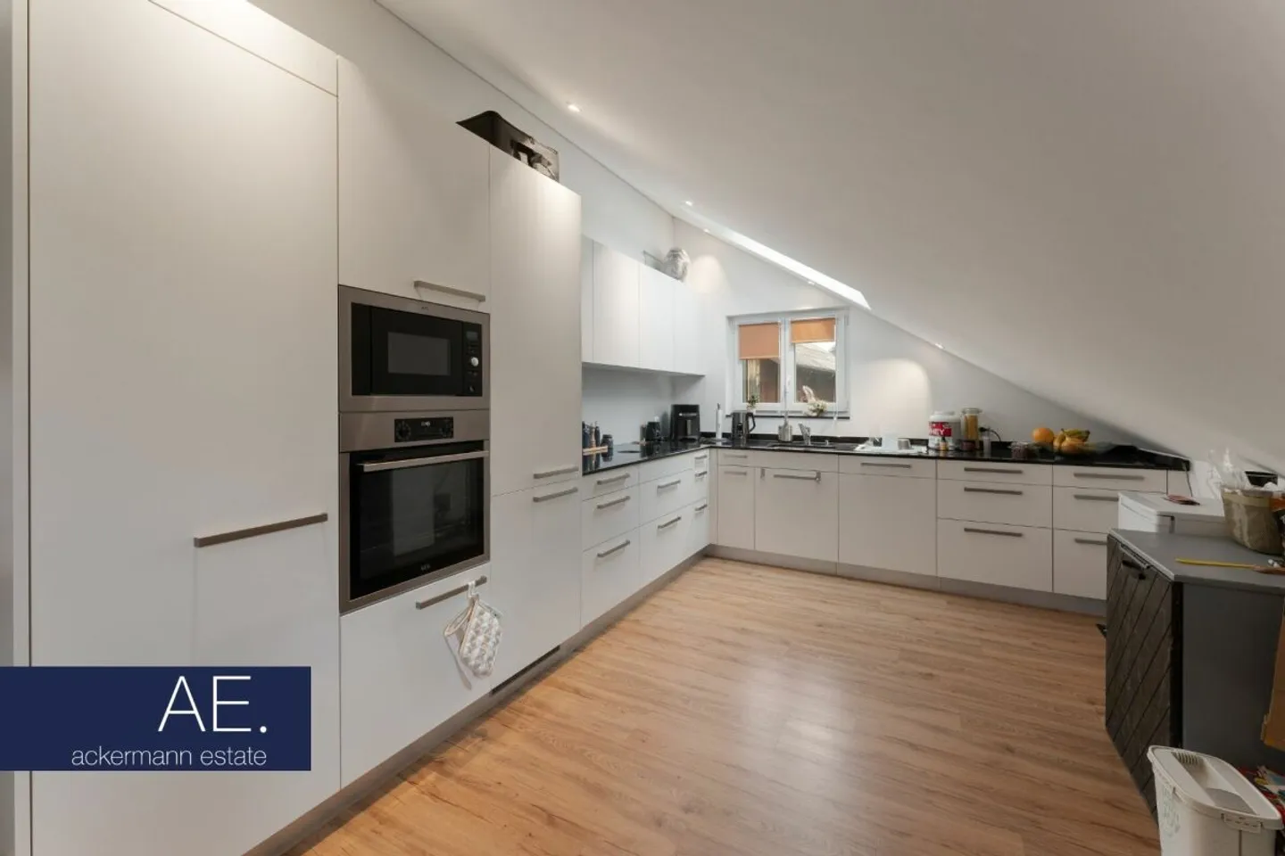 Maison multi-familiale rénovée - Photo 4 sur 6